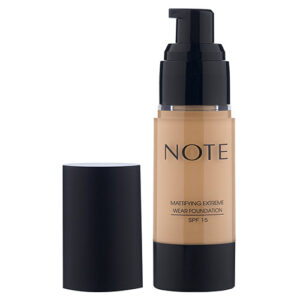 Note Mattifying Extreme Wear Foundation 03
